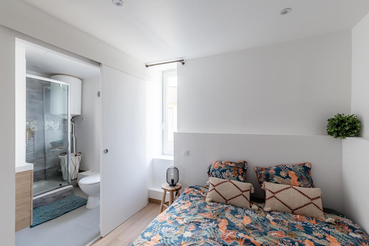 L'Escale - Ma Cabotte Apartment Bourg-en-Bresse Bagian luar foto