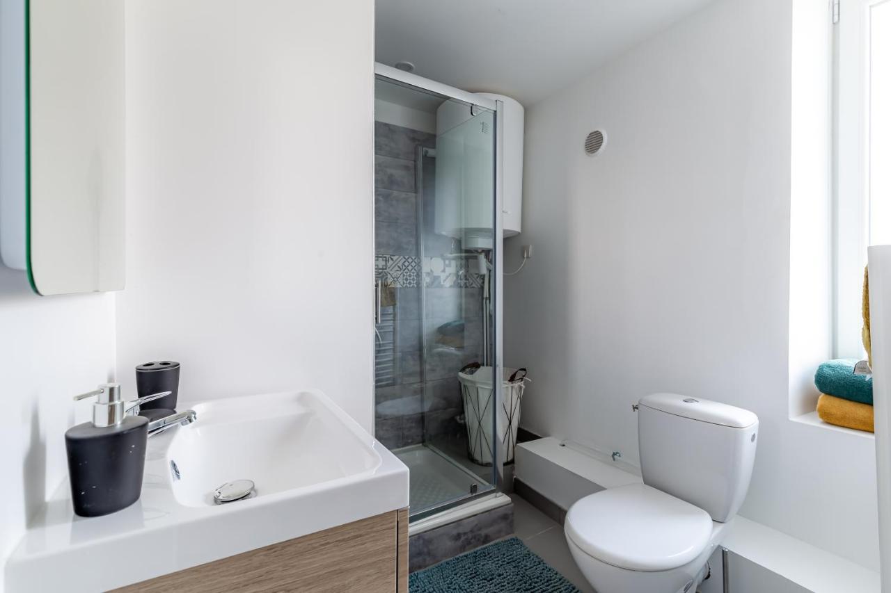 L'Escale - Ma Cabotte Apartment Bourg-en-Bresse Bagian luar foto
